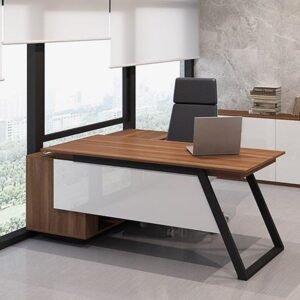 Manager Desk MD 040 – 48" with Side Rack